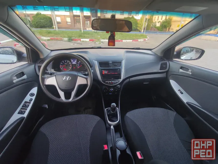 Hyundai Solaris 1.6 мт Донецк - изображение 4