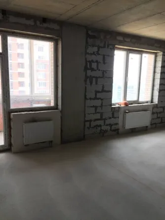 Продам 2 к. Новострой Донецк