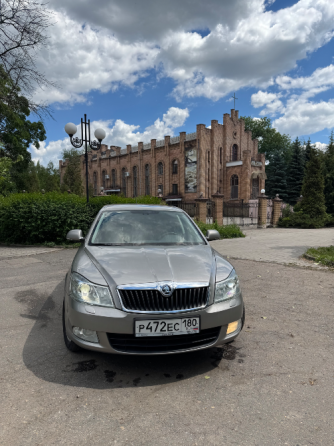 Продам ухоженную хозяйскую Skoda oktavia A5 2012 года чешской сборки Макеевка