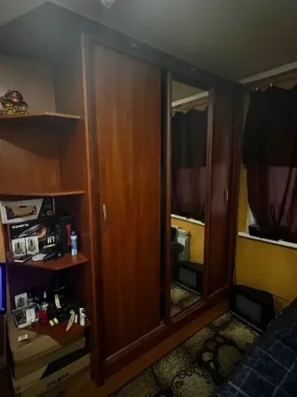 Отдам бесплатно шкаф-купе Макеевка
