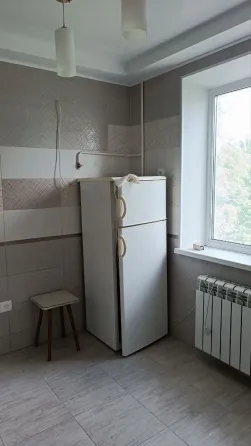 2 ком тихий,щипачева,14 Донецк