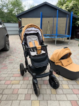 Продам коляску Донецк