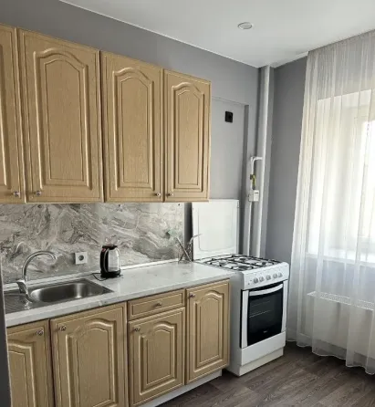 Сдам квартиру на Гурова Мариуполь