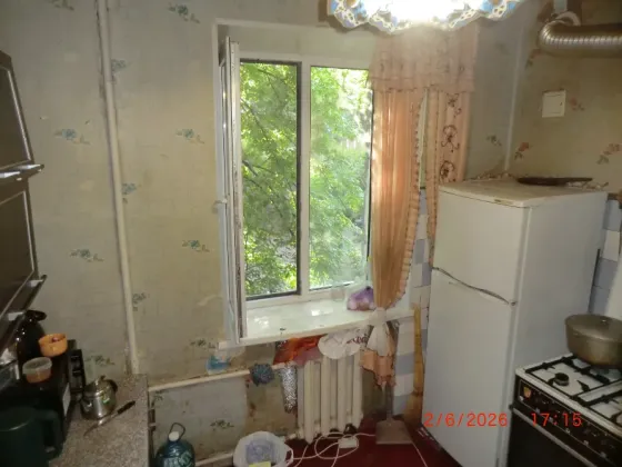 Продам квартиру в Центре Макеевки 3-х комнатную маг. Букинист, Детский мир Макеевка