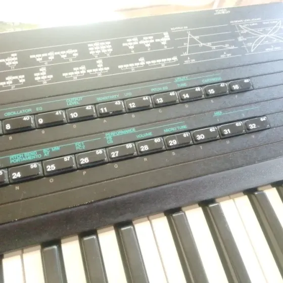 Yamaha DX7s Донецк