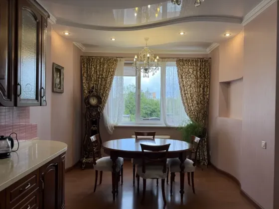 3 ком.кв. Строителей 108а Мариуполь
