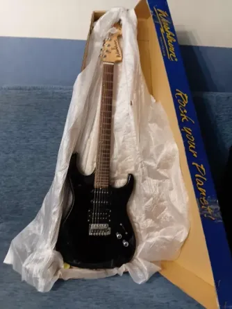 Электрогитара Washburn X series + комбоусилитель+2 шнура Енакиево