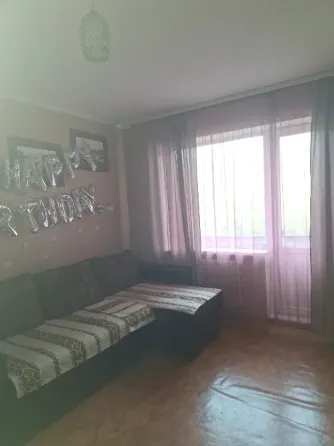 Продам 1-ю квартиру в м-не Калининский Макеевка