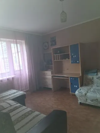 Продам 1-ю квартиру в м-не Калининский Макеевка