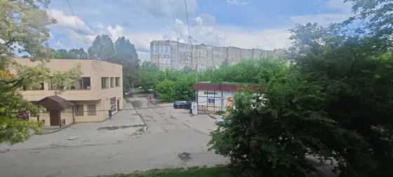 Продам квартиру собственник Донецк