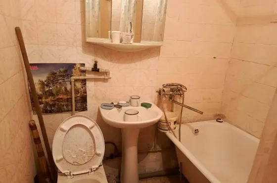 Продажа 2х ком рн галактики Макеевка