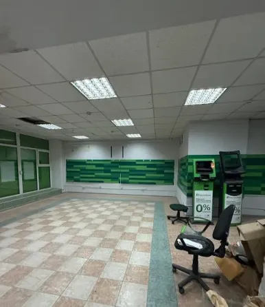 Продается коммерческое помещение под банк Донецк