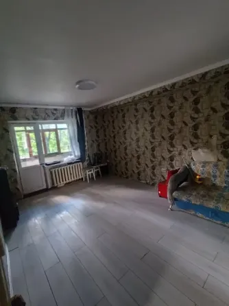 Продается 2-комн. квартира г. Торез, м-н 30 лет Победы, д. 41 Торез