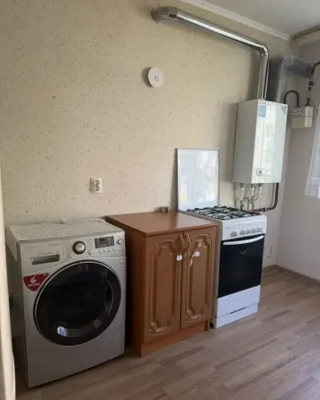 Сдаю двухкомнатную квартиру 49 м² этаж 4/9. город Донецк, Куйбышевский район ориентир Азотный Донецк