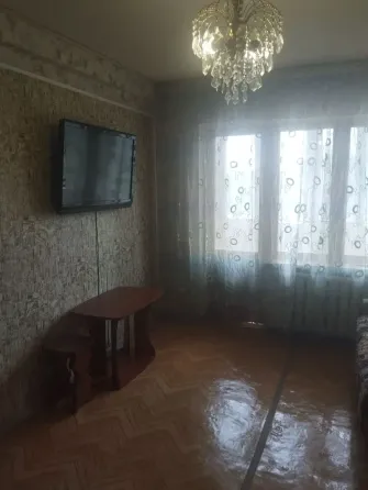 Продам 1-а комнатную квартиру, Буденовский район, по 230-й Стрелковой дивизии, Майский рынок. Донецк