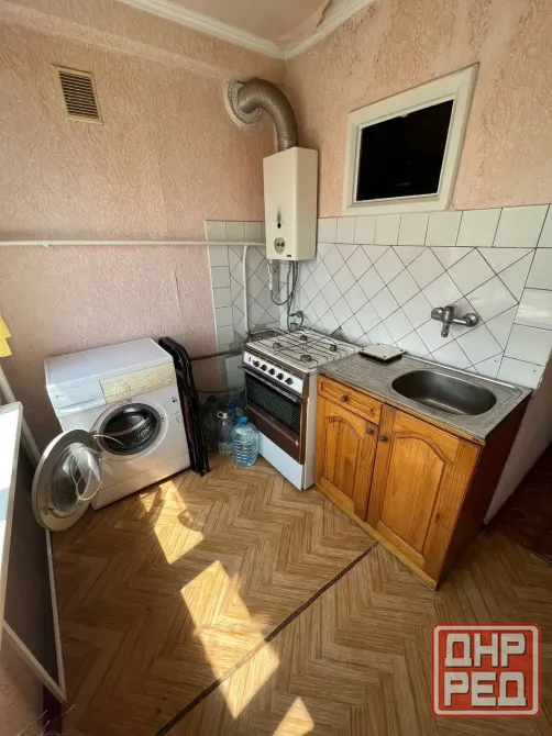 Продам 1-а комнатную квартиру, Буденовский район, по 230-й Стрелковой дивизии, Майский рынок. Донецк - изображение 9