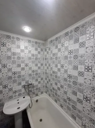 Продам 3х ком квартиру на 3 этаже Донецк