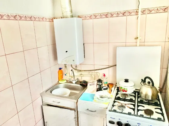 2-х комн. квартира в жилом состоянии, Калининский рынок/б. Шахтостроителей. Донецк