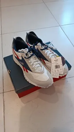 кроссовки Reebok LX2200 Донецк