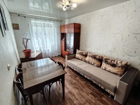 Продам 1 ком квартиру на Криварожской Донецк
