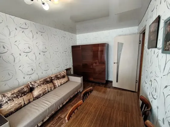 Продам 1 ком квартиру на Криварожской Донецк