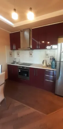 Продам 1 ком крупногабаритную кв-ру 46 м кв. в центре Донецк