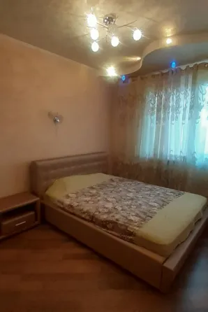 Продам 1 ком крупногабаритную кв-ру 46 м кв. в центре Донецк