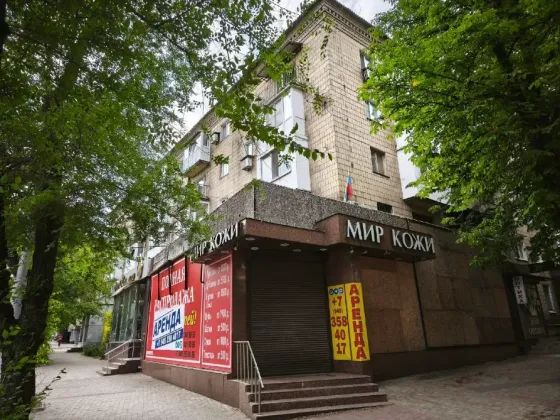 Магазин 330 м² с Оборудованием около Т_Ц "Белый лебедь" ул. Артема Донецк