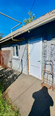 Продам хороши дом по ул.Георгия Демитрова Донецк