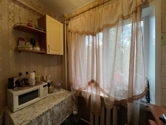 Срочно продам 2кв. Калининский рынок Донецк