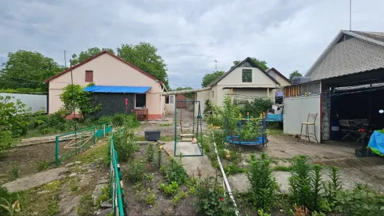 2 Домика Буденовский р-н Парк Энергетиков Донецк