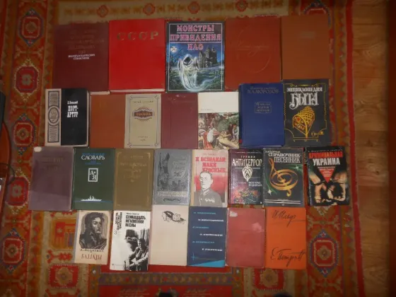 Книги различные-2 Енакиево