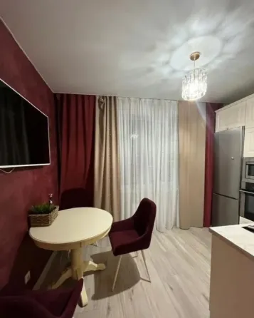 Сдаю 1-к квартиру 36м² в г. Донецке, Ворошиловский р-н, улица Горького, 154 Донецк