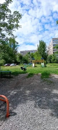 Продам 2-х комн 2/9! в Куйбышевском р-не на Топазе, кирпичный дом! Ремонт. Балкон и лоджия. Мебель! Донецк