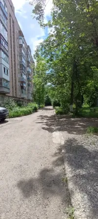 Продам 2-х комн 2/9! в Куйбышевском р-не на Топазе, кирпичный дом! Ремонт. Балкон и лоджия. Мебель! Донецк
