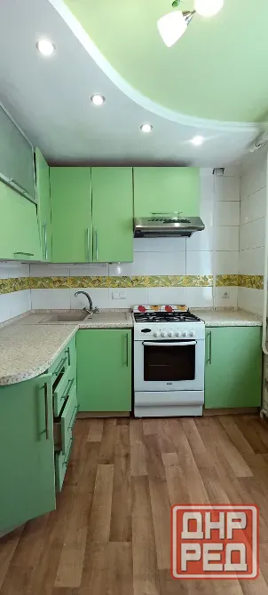 Продам 2-х комн 2/9! в Куйбышевском р-не на Топазе, кирпичный дом! Ремонт. Балкон и лоджия. Мебель! Донецк - изображение 3