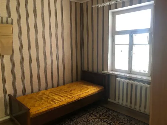 Сдам в аренду дом 65 м² в Куйбышевском р-не, Бакины Газ. Службы в доме. Донецк