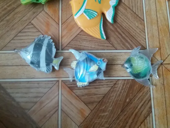 Продам игрушки рыбки цена за все Донецк