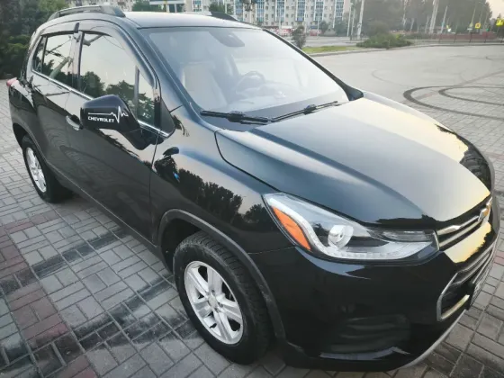 Chevrolet Trax. Автомат. Пробег 103т.км. Полный привод. Высокий клиренс. Авто на меня оформлен в Гаи Донецк