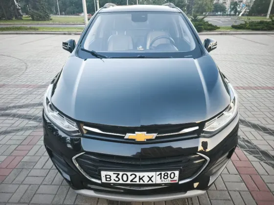 Chevrolet Trax. Автомат. Пробег 103т.км. Полный привод. Высокий клиренс. Авто на меня оформлен в Гаи Донецк