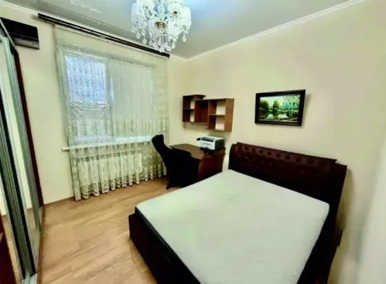 2к.квартира,Калининский р-н,пр-т Ильича.Цена 11,5млн Донецк