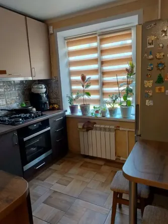 Сдам 3 комнатную квартиру на длительный срок Мариуполь