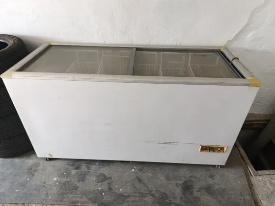 Продам морозильный ларь б/у Донецк