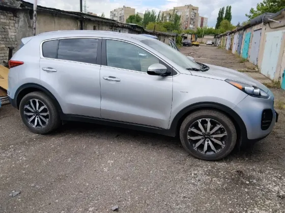 Продам машину Киа спортеж Донецк