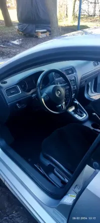 Jetta 6 2.5л Автомат Донецк