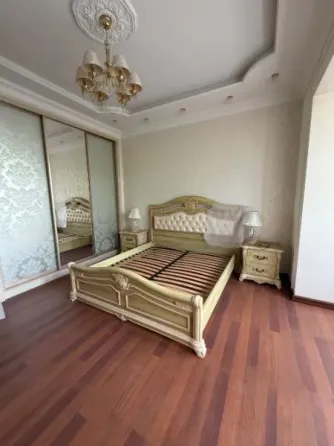 Трехкомнатная квартира,128м2,Ворошиловский р-н.Цена 22млн Донецк