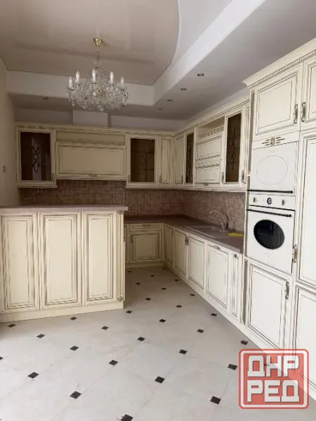 Трехкомнатная квартира,128м2,Ворошиловский р-н.Цена 22млн Донецк - изображение 7