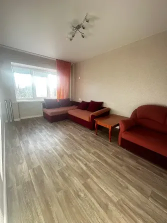 Продается 1к. кв. пр-т Ильича пл. Ленина Донецк