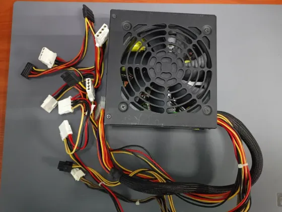 Блок питания Hipro HP-E4009F5WP Донецк
