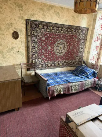 Срочно продам 3к.кв, г. Макеевка, Центрально-городской район, ул. Менжинского Макеевка